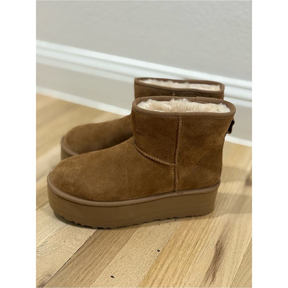 UGG Classic Mini Platform - Picture 5 of 8